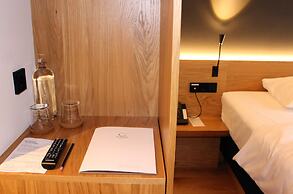 2nd Home Hotel