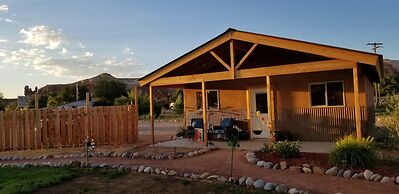Bluff Gardens Cabins
