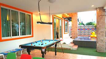 Panbuddee Pool Villa