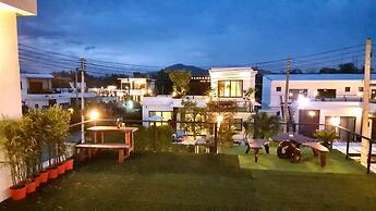 Panbuddee Pool Villa