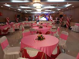 Hotel The Golden Sunrise