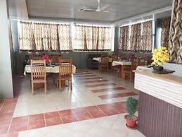 Hotel The Golden Sunrise