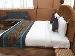 Hotel The Golden Sunrise