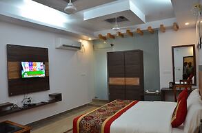 Hotel The Golden Sunrise