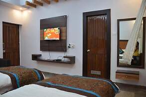 Hotel The Golden Sunrise