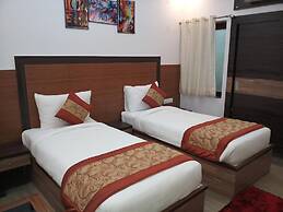 Hotel The Golden Sunrise