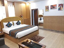 Hotel The Golden Sunrise