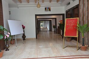 Hotel The Golden Sunrise