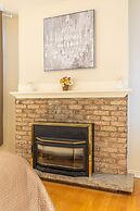 Easyhosts.Amazing Victorian House