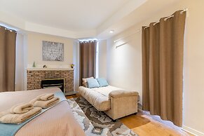 Easyhosts.Amazing Victorian House