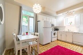 Easyhosts.Amazing Victorian House