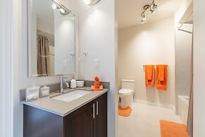 Easyhosts.Amazing Victorian House