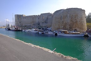 Hera Kyrenia Gardens