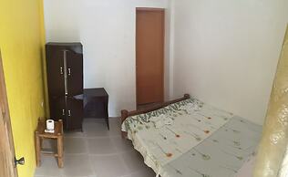 Guanna's Place Room and Resto Bar