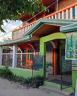 Guanna's Place Room and Resto Bar