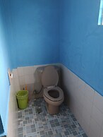 Guanna's Place Room and Resto Bar