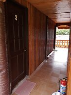 Guanna's Place Room and Resto Bar