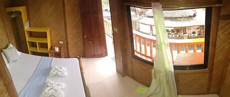 Guanna's Place Room and Resto Bar