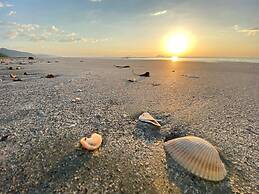 Sangthong Andaman Resort
