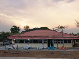 Sangthong Andaman Resort