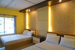 Sangthong Andaman Resort