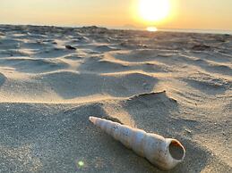 Sangthong Andaman Resort