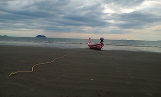 Sangthong Andaman Resort