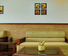 Kgees- HillTown Hotel