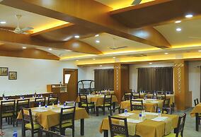Kgees- HillTown Hotel