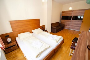 Post Residence Apartments