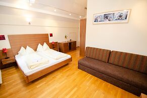 Post Residence Apartments