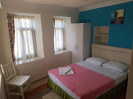 Assos Dr No Pansiyon