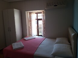 Assos Dr No Pansiyon