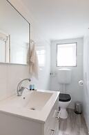 Gorgeous Apt in Neve Tzedek with Parking