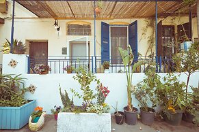 Gorgeous Apt in Neve Tzedek with Parking