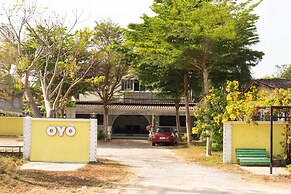 OYO 674 Greenery Home