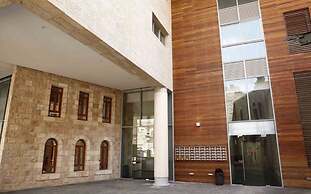 Chic in City Center by FeelHome 