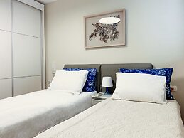 Chic in City Center by FeelHome 