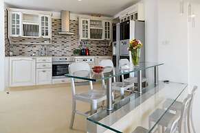 2 Terraces Panoramic Sea View & Parking