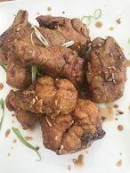 White Breeze Palawan Boutique Hotel