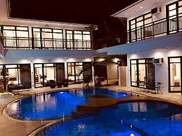 White Breeze Palawan Boutique Hotel