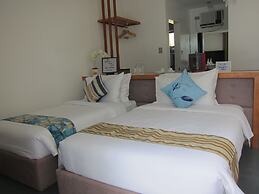 White Breeze Palawan Boutique Hotel