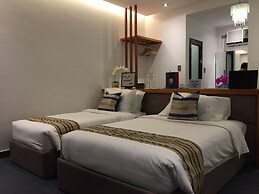 White Breeze Palawan Boutique Hotel