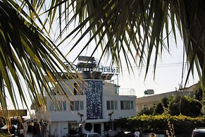 Bonita Hotel