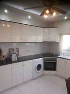 3 Bedroom Apartment with Sea View