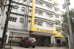 Studio 89 Katipunan QC