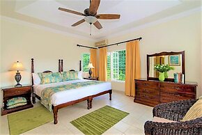 Mais oui Tennis and Spa Villa