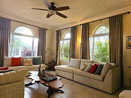 Mais oui Tennis and Spa Villa