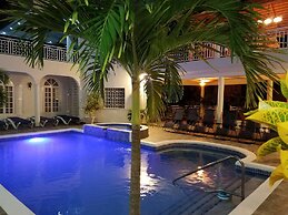 Mais oui Tennis and Spa Villa