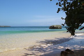 Mais oui Tennis and Spa Villa